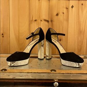 DIANE VON FURSTENBERG SIZE 6 Platform Mary Jane’s